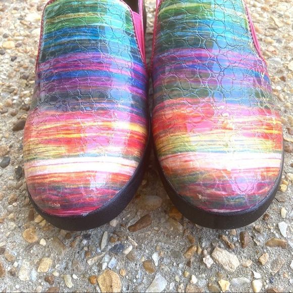 Spring Step SKITELZ Comfort Rainbow Loader Clogs 8 - Picture 5 of 9